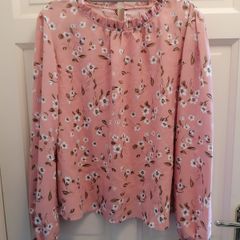 Pink floral top size 16