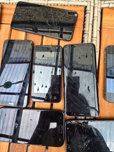 Bundle of different phones