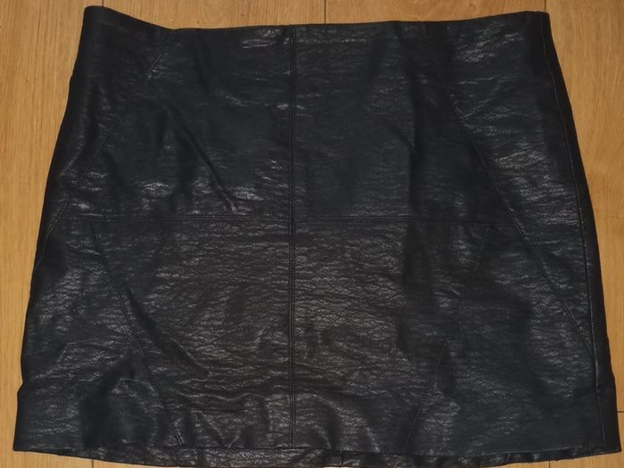 womens skirt