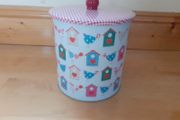 Biscuit Tin