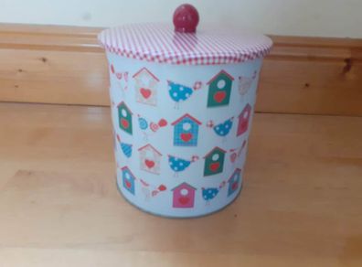 Biscuit Tin