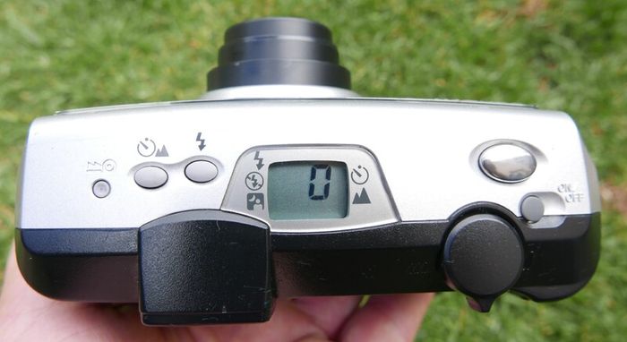 PENTAX Espio 115V Vintage Camera Compact Point & Shoot Film Camera. Tested