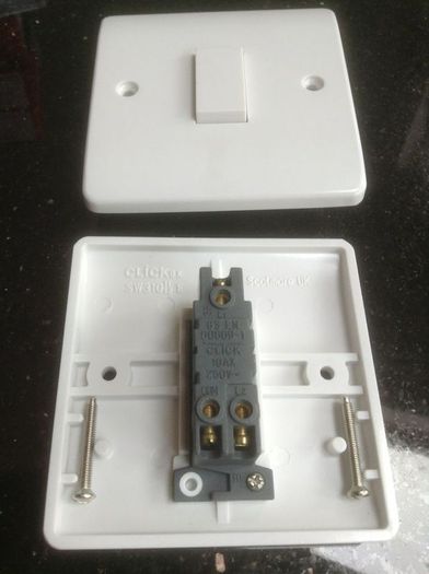10Amp Reactive 2 way switches