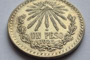 1 peso Mexican golden eagle coin