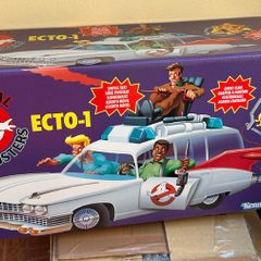 Ghostbusters ecto 1