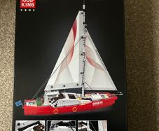 Mould King Yacht  Brand New (LEGO like bricks)