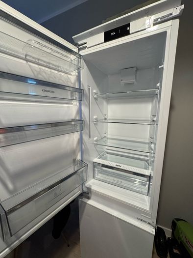 Integrated Fridge Freezer Kenwood
