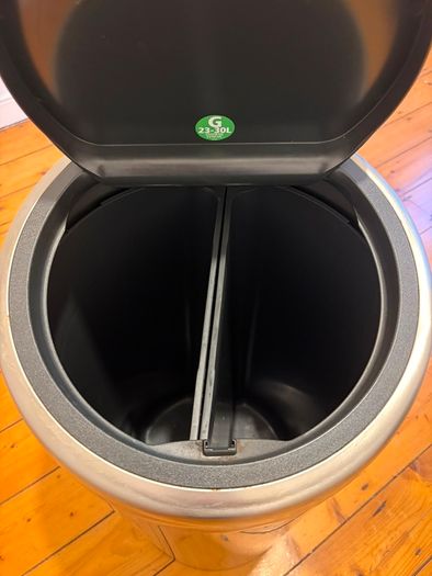 Brabantia Touch Bin