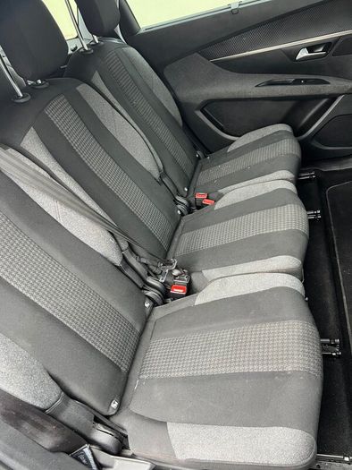 Peugeot 5008 2020