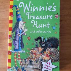 Winnie the Witch - 12 magical stories by Laura Owen