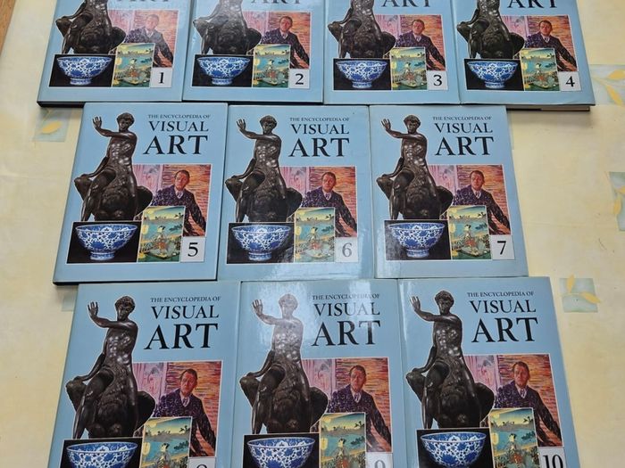 The Encyclopedia of Visual Art. Complete 10 Volume Set (Hardcover)