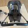 Doona with two isofix bases and a travel bag Image 4