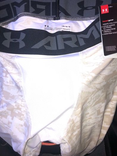 Running training 3/4 compression Leggings Under Armour heatgear size L BRAND NEW