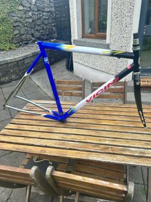 Vicini Frameset