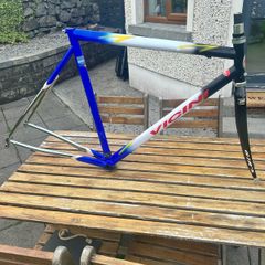 Vicini Frameset