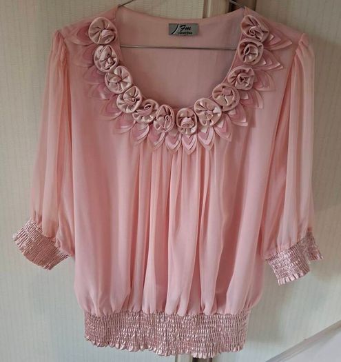 Ladies top