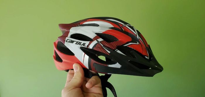 BRAND NEW Ultralight Cycling Safety Helmet