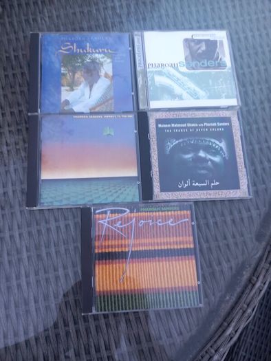 93 CDs, jazz, rap, musicals, mint condition, D18