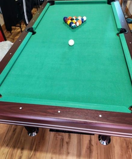 pool table