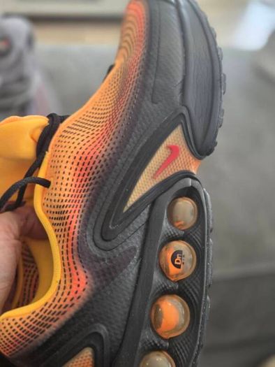 Nike Air Max DN ( UK 13) x 2