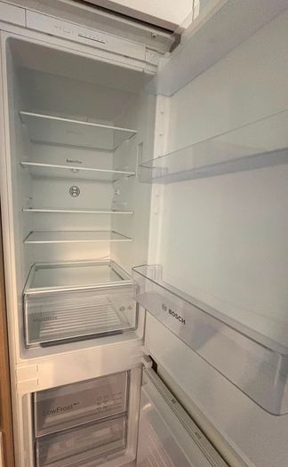 integrated fridge/freezer