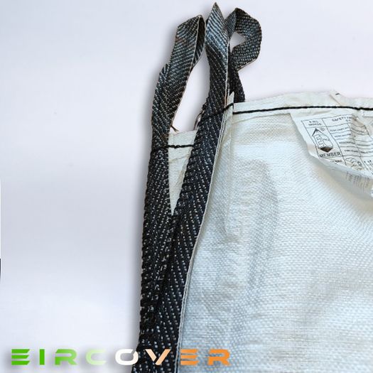 One tonne bag  86cm x 86cm x 86cm single trip 5:1