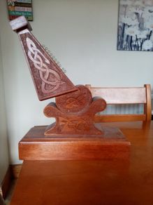 Celtic Harp on base