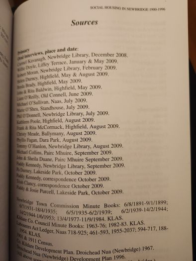 Newbridge.  A Town, A People. Social Housing In Newbridge  1900-1996. By John Durney. Signed First Edition Paperback In Good Condition.