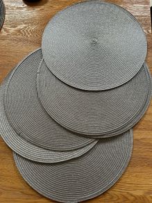 Large table mats x8