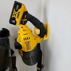 Dewalt Cordless Stick Vacuum Wall mount