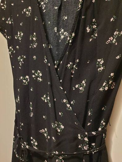 H&M Floral Wrap Dress (S)