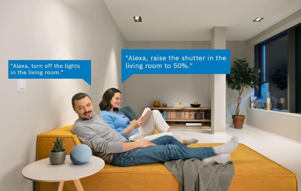 Bosch Smart Home light/shutter control II, for controlling the lighting, shutters/Venetian blinds/sun blinds, compatible with Amazon Alexa, Google Assistant and Apple HomeKit