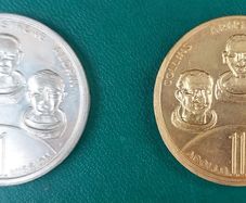 Apollo 11 1969 Moon Landing Coins In Extremely Fine Condition