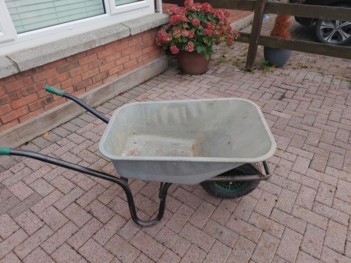wheelbarrow