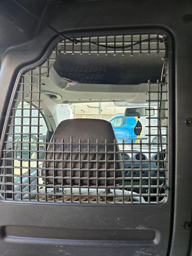 volkswagen caddy bulkhead