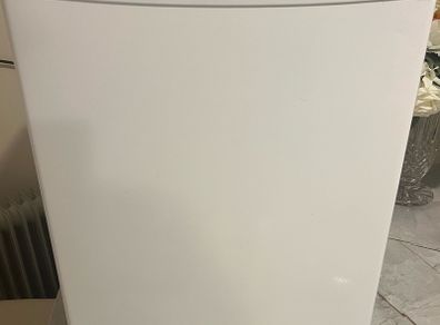 tabletop fridge