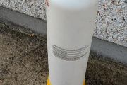 cleaning line bottle for kegs,,cleaning and flushing out pipe lines , ,sold as is ,buyer collects thank you.