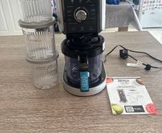 Ninja Creami Deluxe, Like New, Barely Used!