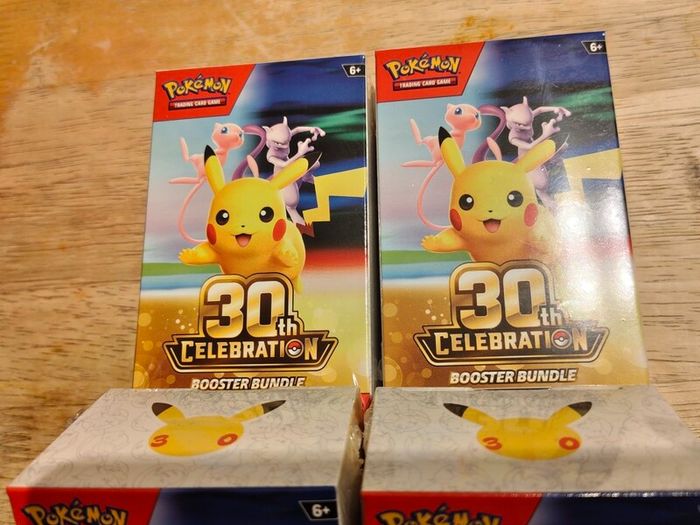 Pokemon Tcg 30th Anniversary Booster Bundle X4 English Sealed