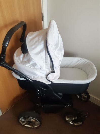 baby stroller