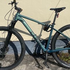Cube Attention 29 mountain bike  size L.