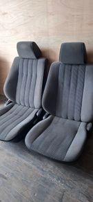 Bmw e30 touring seats