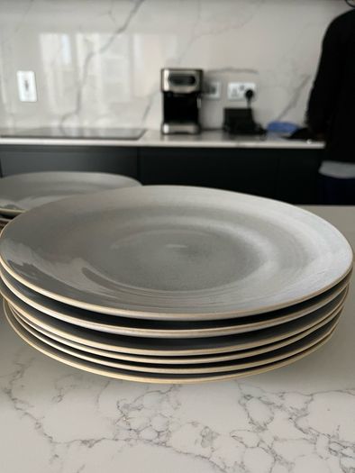 Dinnerware Set Butlers Collection