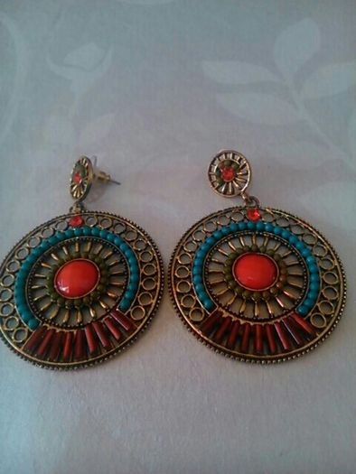 Ear rings