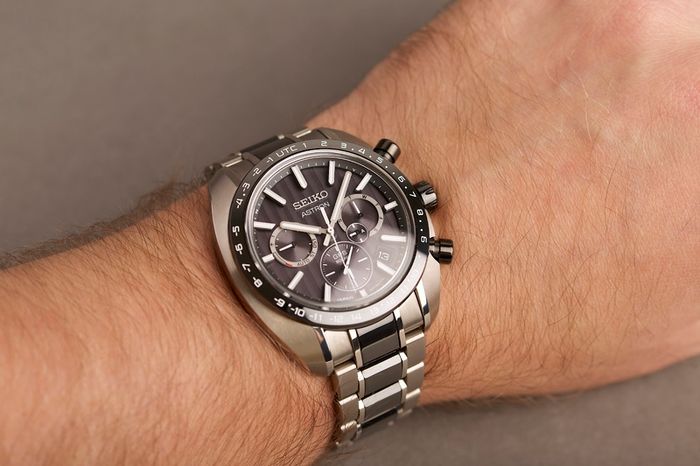 Seiko Astron SBXC085 (Box & papers)