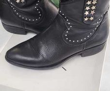 OYVE Black Leather Western Style Stars Boots Sz 40 (Fit 7 - 7.5UK)