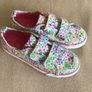 NEW H&M Girls Designer Canvas Shoes, size 13 (31) Image 2