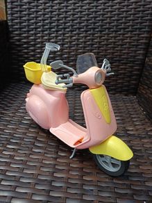 Barbie Scooter
