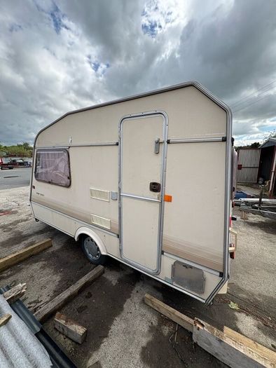 Caravan Elddis