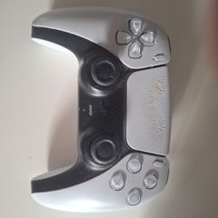 Broken ps5 controllers